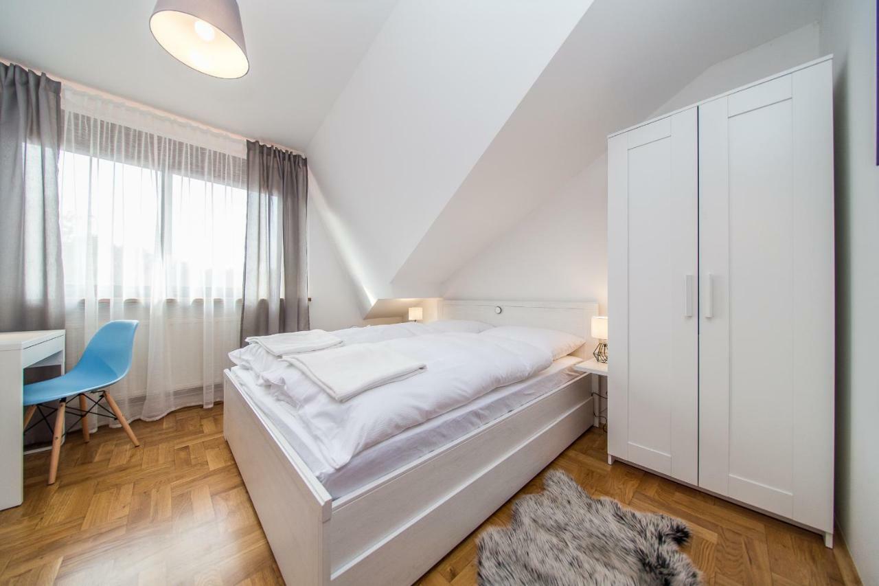 Houzzz21 Hotel Zagreb Buitenkant foto