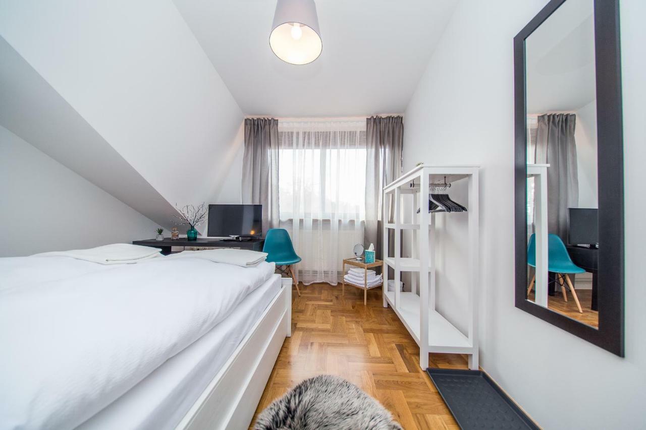 Houzzz21 Hotel Zagreb Buitenkant foto