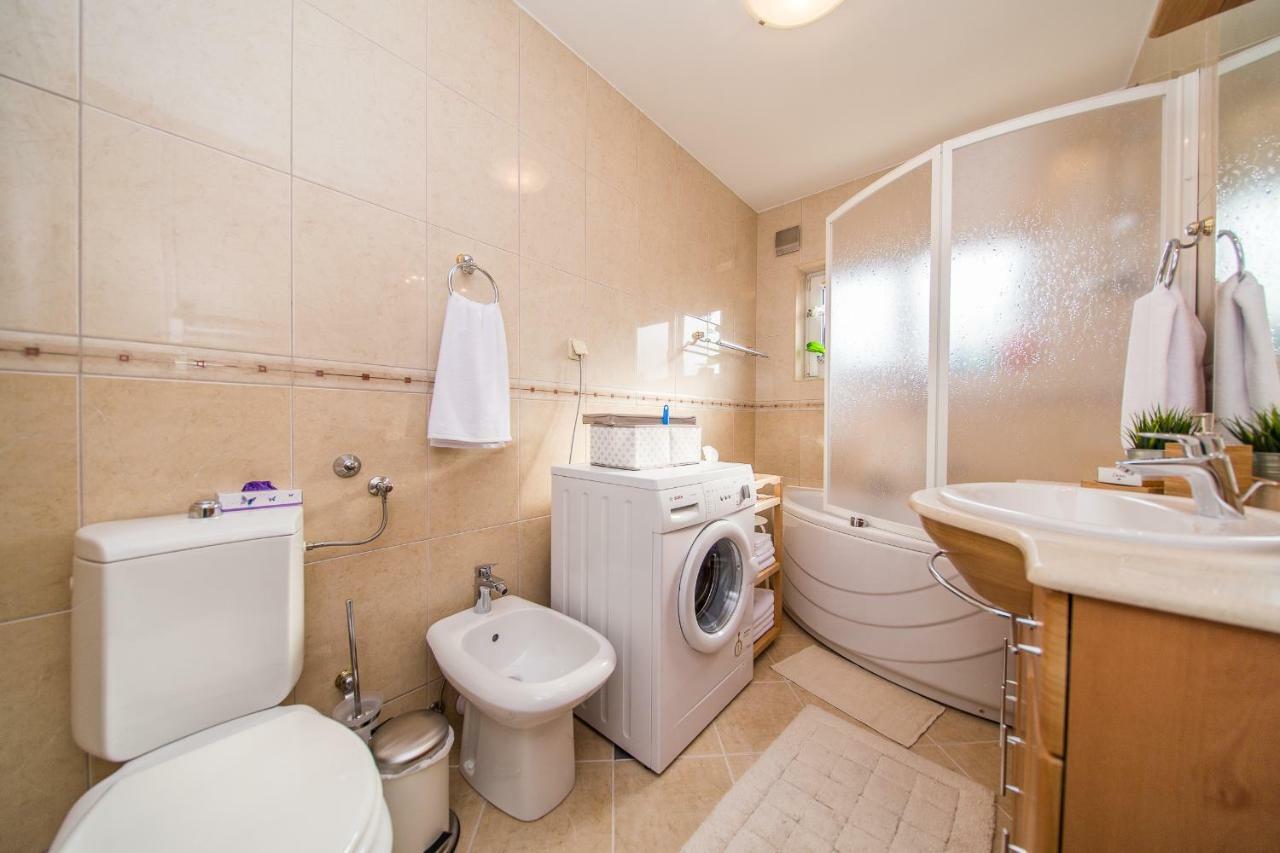 Houzzz21 Hotel Zagreb Buitenkant foto